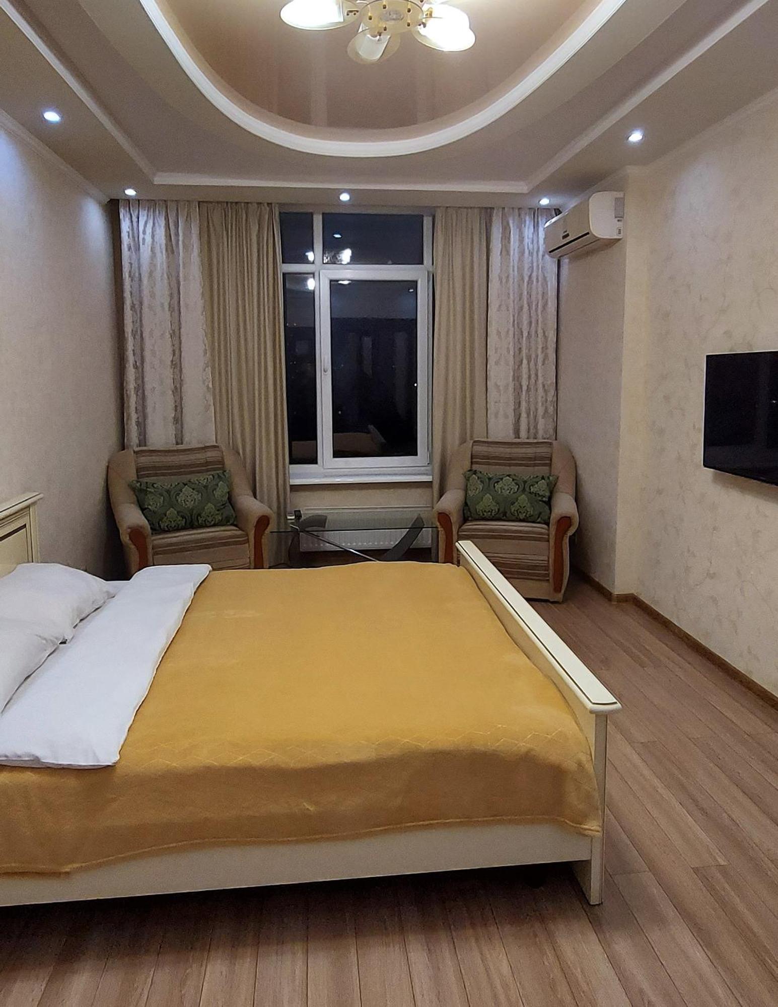 Видові 1К-2К Апартаменти 11,15, 23 Поверхи Kiev Buitenkant foto